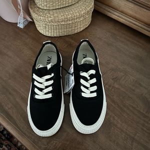 NWT Zara Children’s Sneakers